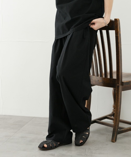 SENSE OF PLACE by URBAN RESEARCH（センスオブプレイスバイアーバンリサーチ）の「ドライタッチワイドパンツ（その他パンツ・メンズ・ブラック/ライトベージュ/グリーン・MEDIUM/LARGE）」の11枚目の写真