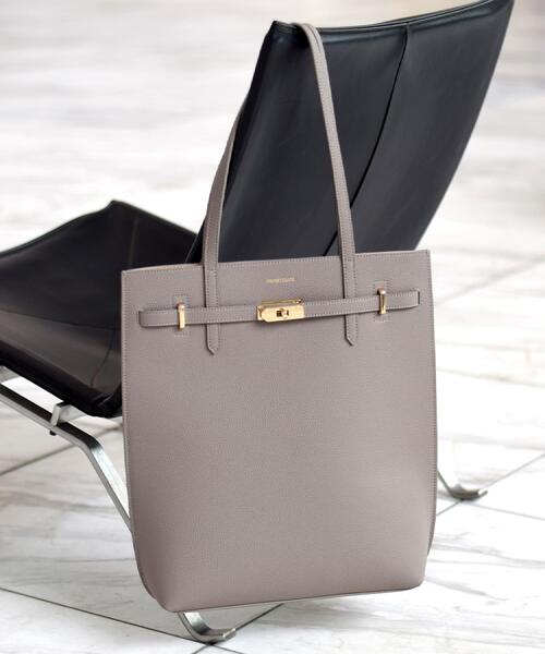 DRESSTERIOR（ドレステリア）の「ベルトスクエアレザートートバッグ（トートバッグ・レディース・ブラック/ベージュ・00）」の2枚目の写真