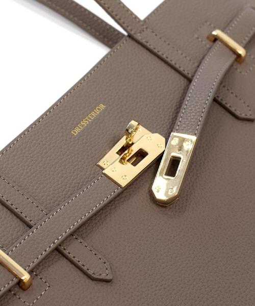 DRESSTERIOR（ドレステリア）の「ベルトスクエアレザートートバッグ（トートバッグ・レディース・ブラック/ベージュ・00）」の5枚目の写真