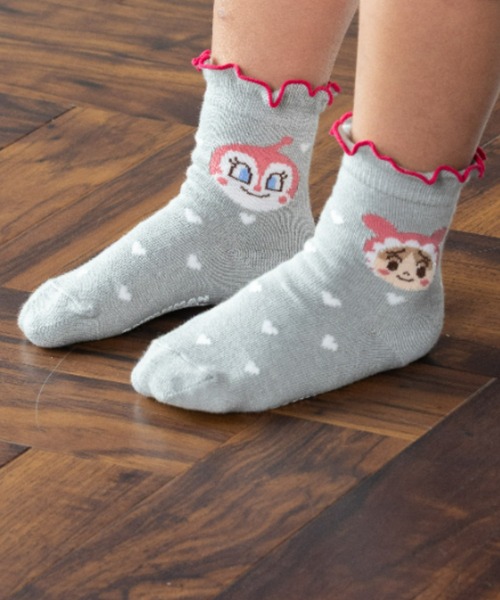 ANPANMAN KIDS COLLECTION(アンパンマンキッズコレクション)の「ハートドット柄クルーソックス(ソックス/靴下・キッズ・グレー/ピンク・9-11cm/15-17cm/13-15cm/11-13cm)」の3枚目の写真