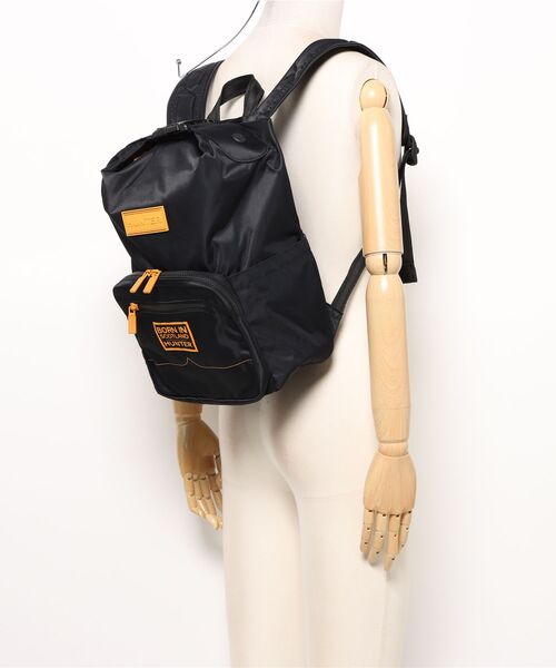 ハンター（HUNTER）/ナイロン パイオニア ミディアム トップクリップ バックパック ボーン イン スコットランド セール】ナイロン パイオニア ミディアム トップクリップ バックパック