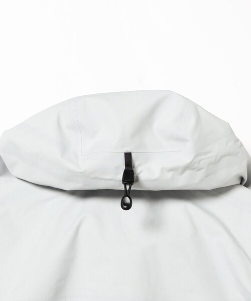 ARC'TERYX（アークテリクス）の「ARC’TERYX / Beta AR Jacket（ブルゾン・メンズ・ブラック・LARGE/MEDIUM/SMALL）」の11枚目の写真