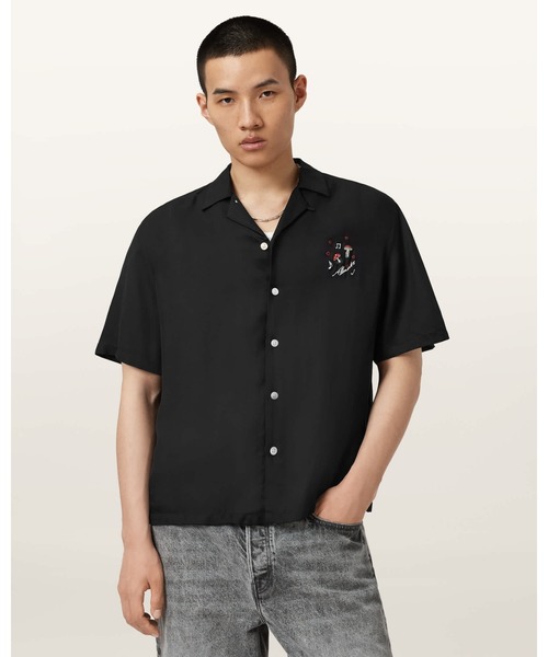 ALLSAINTS(オールセインツ)の「FUNGI EMBROIDERED SHORT SLEEVE SHIRT | FUNGI 刺繍 半袖 シャツ(シャツ/ブラウス・メンズ・ブラック・S/M/L/XS)」の1枚目の写真