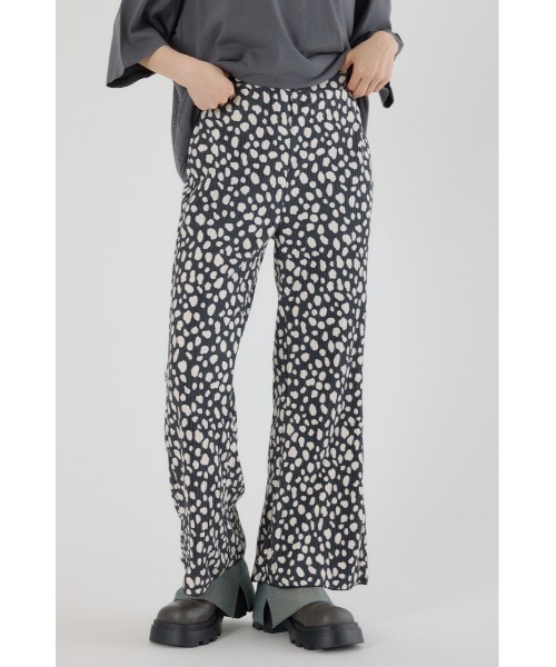 RODEO CROWNS WIDE BOWL（ロデオクラウンズワイドボウル）の「アソートパターンプリーツリラックスパンツ（その他パンツ・レディース・ホワイト系その他/ブラウン系その他/ブラック系その他・FREE）」の12枚目の写真