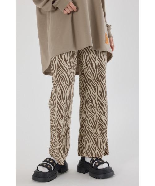 RODEO CROWNS WIDE BOWL（ロデオクラウンズワイドボウル）の「アソートパターンプリーツリラックスパンツ（その他パンツ・レディース・ホワイト系その他/ブラウン系その他/ブラック系その他・FREE）」の17枚目の写真