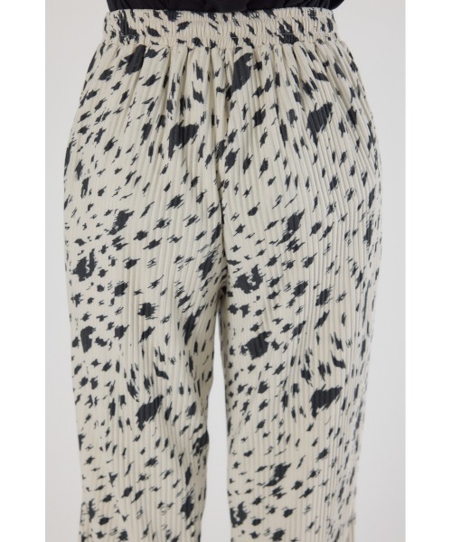 RODEO CROWNS WIDE BOWL（ロデオクラウンズワイドボウル）の「アソートパターンプリーツリラックスパンツ（その他パンツ・レディース・ホワイト系その他/ブラウン系その他/ブラック系その他・FREE）」の9枚目の写真