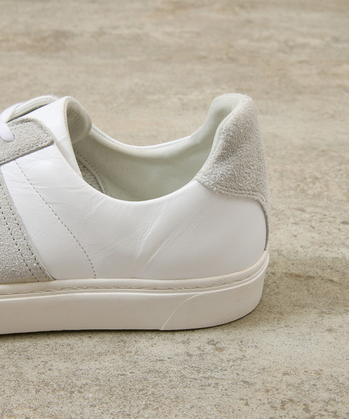 And A(アンドエー)の「ALTERUM オルタム / VIBRAM SOLE GERMAN ARMY TRAINER 日本製オリジナルカウレザーVIBRAMソールジャーマントレーナー / 1175L(スニーカー・メンズ・ホワイト×ホワイト/ブラック×ブラック・7/8/9/6)」の11枚目の写真