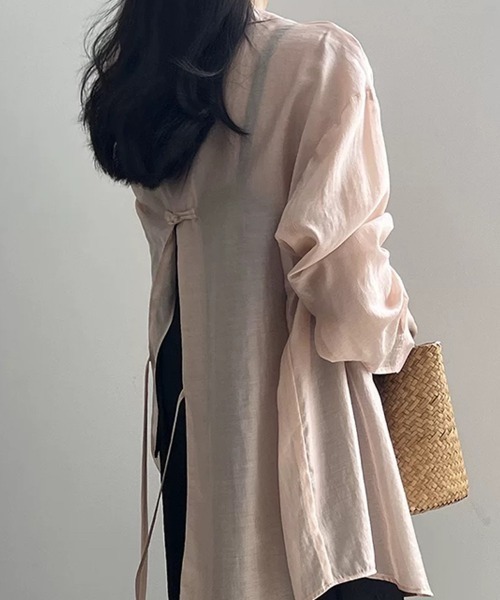 Beststore(ベストストア)の「シアーシャツ ブラウス バックデザイン(シャツ/ブラウス・レディース・イエロー/ブルー/ブラック/アイボリー/ピンク・FREE)」の13枚目の写真