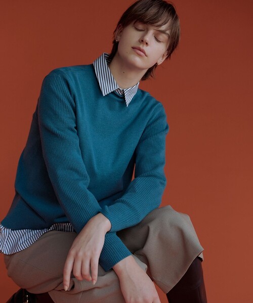 J.PRESS(ジェイプレス)の「SOFT TOUCH WOOL 立ち襟 ニット(ニット/セーター・レディース・パイングリーン系/ダークブラウン系/ライトグレー系/イエロー系・LARGE/MEDIUM)」の8枚目の写真