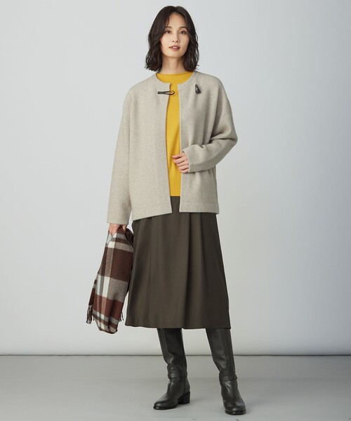 J.PRESS(ジェイプレス)の「SOFT TOUCH WOOL 立ち襟 ニット(ニット/セーター・レディース・パイングリーン系/ダークブラウン系/ライトグレー系/イエロー系・LARGE/MEDIUM)」の14枚目の写真