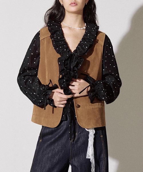 Fano Studios（ファノ ストゥディオズ）の「ヴィンテージ風 フェイクスエード Vネックベスト FQ25W039【Fano Studios】【2025AW】（ベスト・レディース・ブラウン・S/M/L）」の5枚目の写真