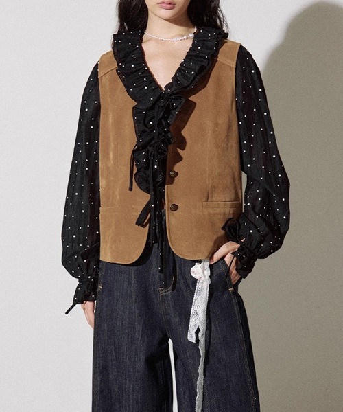 Fano Studios（ファノ ストゥディオズ）の「ヴィンテージ風 フェイクスエード Vネックベスト FQ25W039【Fano Studios】【2025AW】（ベスト・レディース・ブラウン・S/M/L）」の6枚目の写真