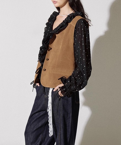 Fano Studios（ファノ ストゥディオズ）の「ヴィンテージ風 フェイクスエード Vネックベスト FQ25W039【Fano Studios】【2025AW】（ベスト・レディース・ブラウン・S/M/L）」の7枚目の写真