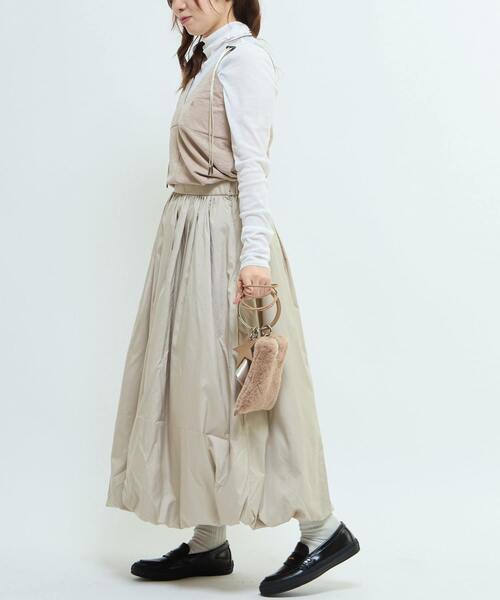 CONVERSE TOKYO（コンバーストウキョウ）の「PEACH POPLIN CAMISOLE BUSTIER（キャミソール・レディース・チャコールグレー/ベージュ/レッド・FREE）」の8枚目の写真