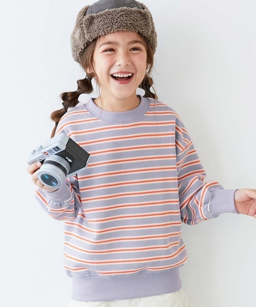 devirock(デビロック)の「カラフルスウェット ふっくら裏起毛 先染めボーダー トレーナー(スウェット・キッズ・ホワイト系その他/ブルー系その他/グリーン系その他/ブラック系その他/ピンク系その他/ブルー系その他2/ブラック系その他2・100cm/110cm/120cm/130cm/140cm/150cm/160cm)」の6枚目の写真