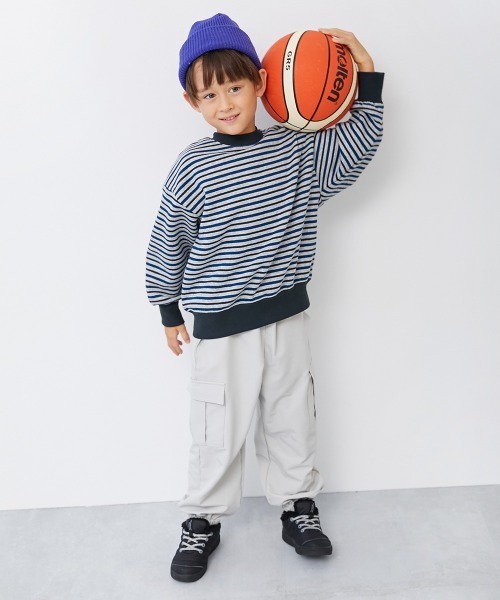 devirock(デビロック)の「カラフルスウェット ふっくら裏起毛 先染めボーダー トレーナー(スウェット・キッズ・ホワイト系その他/ブルー系その他/グリーン系その他/ブラック系その他/ピンク系その他/ブルー系その他2/ブラック系その他2・100cm/110cm/120cm/130cm/140cm/150cm/160cm)」の8枚目の写真