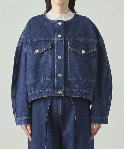 CAST:(キャストコロン)の「【着回し抜群】フォルムデニムブルゾン(ブルゾン・レディース・ネイビー/ブラック・M/S)」の10枚目の写真