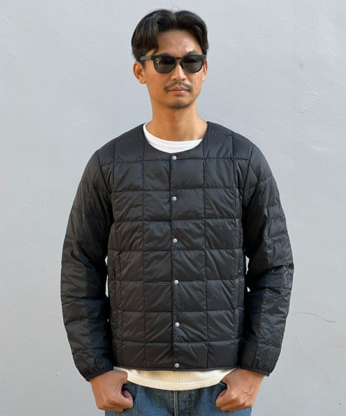 TAION(タイオン)の「【TAION】CREW NECK BUTTON DOWN JKT(ダウンジャケット/コート・メンズ・ブラック/ダークオリーブ/タイガーカモ・MEDIUM/LARGE/X-LARGE)」の1枚目の写真