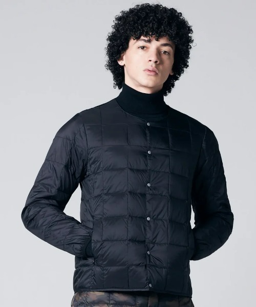 TAION(タイオン)の「【TAION】CREW NECK BUTTON DOWN JKT(ダウンジャケット/コート・メンズ・ブラック/ダークオリーブ/タイガーカモ・MEDIUM/LARGE/X-LARGE)」の9枚目の写真