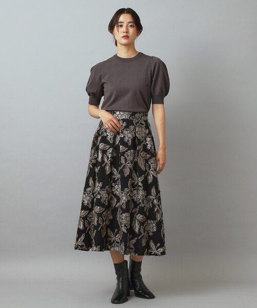 DRESSTERIOR(ドレステリア)の「ジャカードフレアスカート(スカート・レディース・ブラック系3・34/36/38/40)」の4枚目の写真