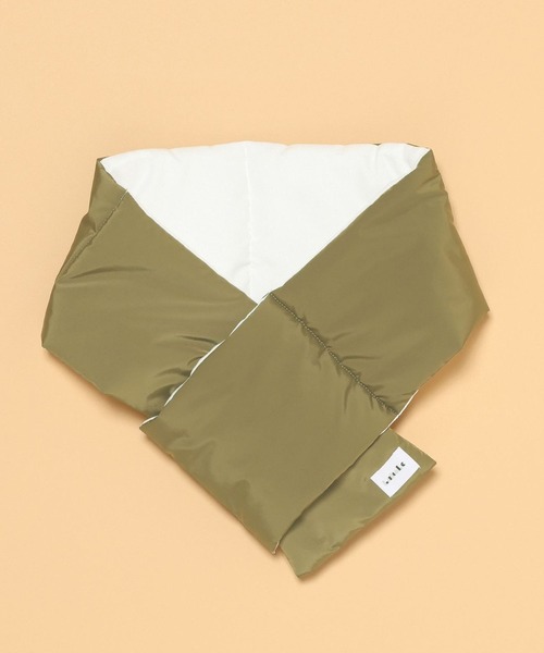 LAKOLE（ラコレ）の「【らこれキッズ】中綿マフラー / 588195（マフラー・キッズ・ブラック/オリーブ・FREE）」の2枚目の写真