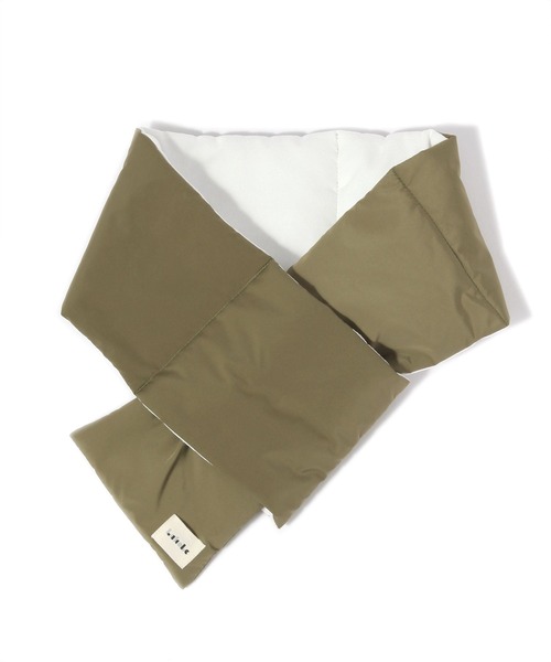 LAKOLE（ラコレ）の「【らこれキッズ】中綿マフラー / 588195（マフラー・キッズ・ブラック/オリーブ・FREE）」の4枚目の写真