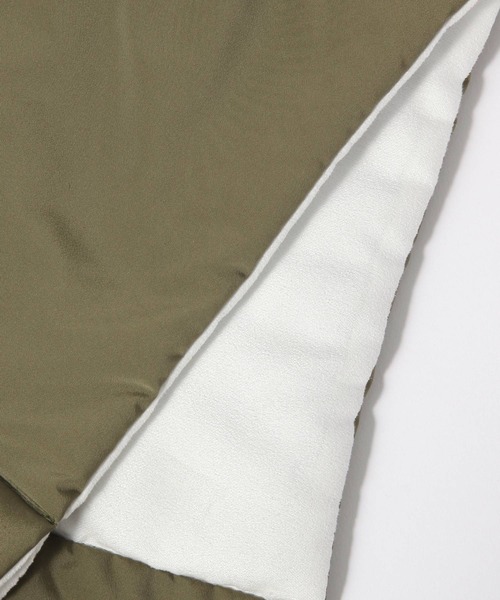 LAKOLE（ラコレ）の「【らこれキッズ】中綿マフラー / 588195（マフラー・キッズ・ブラック/オリーブ・FREE）」の9枚目の写真