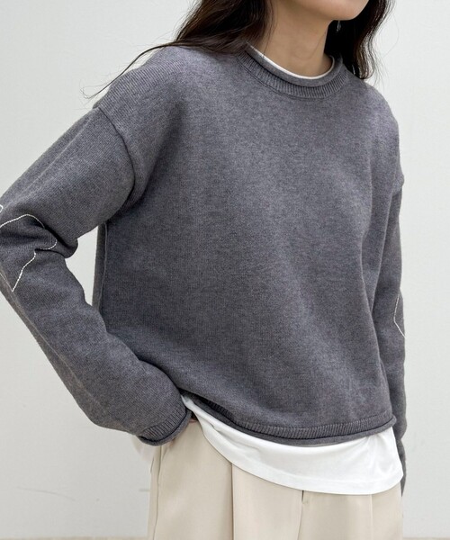 fredy emue(フレディエミュ)の「【新色追加!/主役級ニット】ハートステッチニットプルオーバー(ニット/セーター・レディース・グレー/サックスブルー/アイボリー/ボルドー・38)」の1枚目の写真