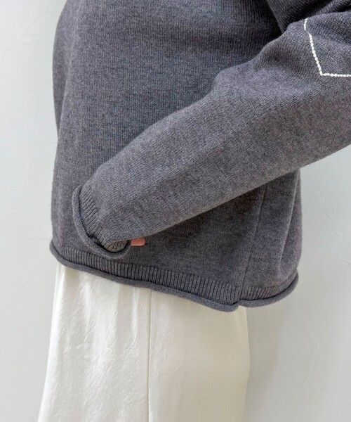 fredy emue(フレディエミュ)の「【新色追加!/主役級ニット】ハートステッチニットプルオーバー(ニット/セーター・レディース・グレー/サックスブルー/アイボリー/ボルドー・38)」の17枚目の写真