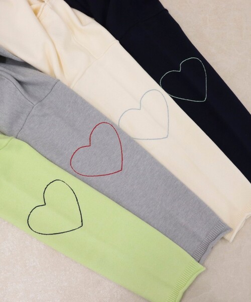 fredy emue(フレディエミュ)の「【新色追加!/主役級ニット】ハートステッチニットプルオーバー(ニット/セーター・レディース・グレー/サックスブルー/アイボリー/ボルドー・38)」の20枚目の写真