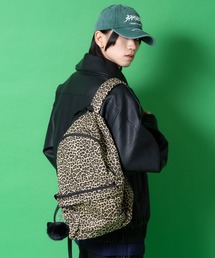 an meets zakka（アンミツザッカ）の「an meets zakka レオパードコットンソフトキャンバスリュックサック（バックパック/リュック）」