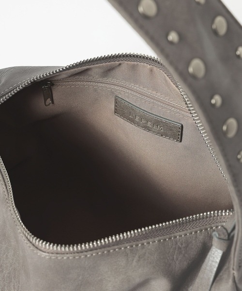 LEPSIM(レプシィム)の「スタッズソフトバッグ 601367(ハンドバッグ・レディース・グレー/ブラック・ONE SIZE)」の18枚目の写真