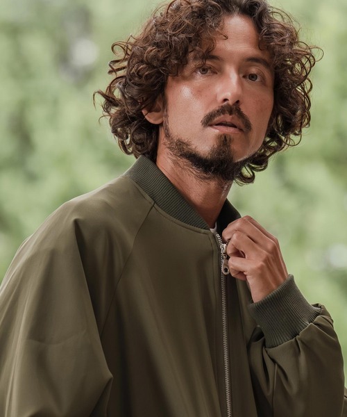 CAMBIO（カンビオ）の「mj11205-ルーズシルエットボンバーブルゾン（ブルゾン・メンズ・グレイッシュベージュ/オリーブ/ブラック・M/L/XL）」の14枚目の写真