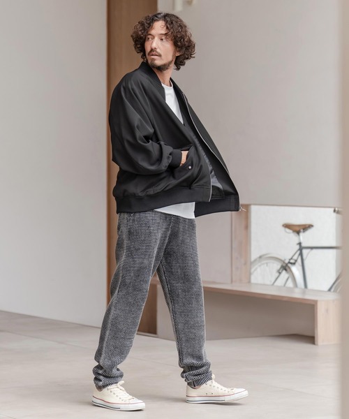 CAMBIO（カンビオ）の「mj11205-ルーズシルエットボンバーブルゾン（ブルゾン・メンズ・グレイッシュベージュ/オリーブ/ブラック・M/L/XL）」の22枚目の写真