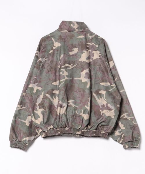 セール】【秋冬新作】オーバーサイズ迷彩柄ジップアップジャケット