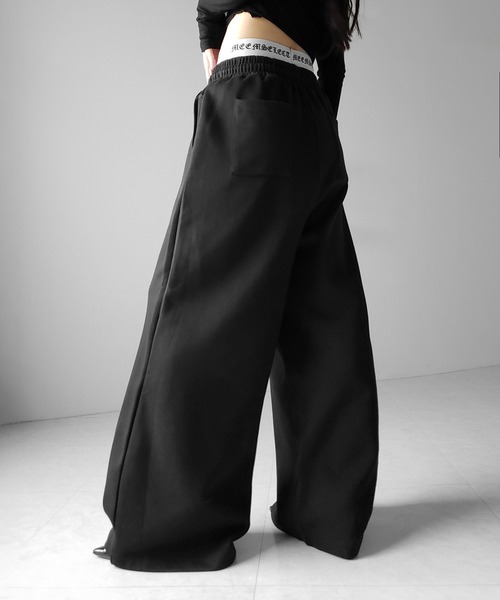 me+em select（ミームセレクト）の「【 ２color 】ウエストグランジロゴスウェットワイドパンツ ／ waist grunge logo sweat wide pants（スウェットパンツ・レディース・グレー/ブラック・FREE）」の18枚目の写真