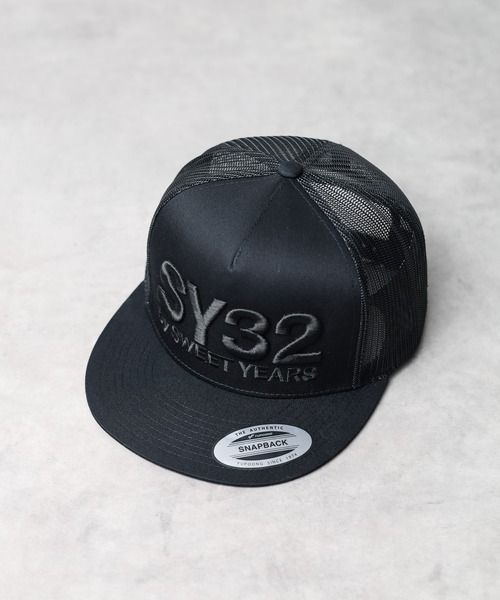 SY32 by SWEET YEARS（エスワイサーティトゥバイスィートイヤーズ）の「【RES】【SY32 by SWEET YEARS】ロゴ刺繍メッシュキャップ（キャップ・メンズ・ブラック/ホワイト/ホワイト系その他/ブラック系その他/カモフラージュ・FREE）」の3枚目の写真