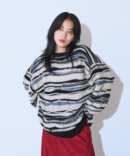 JEANASIS(ジーナシス)の「7Gランダムボーダープルオーバー/617270(ニット/セーター・レディース・レッド系その他/ネイビー系/ブラック系その他・FREE)」の2枚目の写真