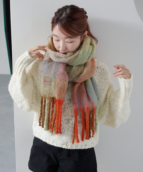 Kastane(カスタネ)の「チェックマフラー(マフラー・レディース・カーキ/ブラウン/ピンク・FREE)」の10枚目の写真