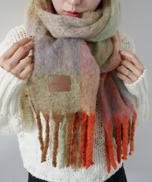 Kastane(カスタネ)の「チェックマフラー(マフラー・レディース・カーキ/ブラウン/ピンク・FREE)」の11枚目の写真