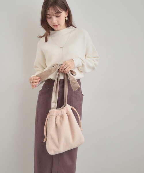 couture brooch（クチュールブローチ）の「ベロアリボンフェイクファートートバッグ（トートバッグ・レディース・ブラック/アイボリー/ベビーピンク・00）」の19枚目の写真