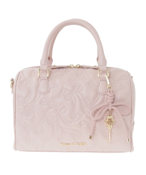 チャーム付きリボンキルティングボストンバッグ（ボストンバッグ