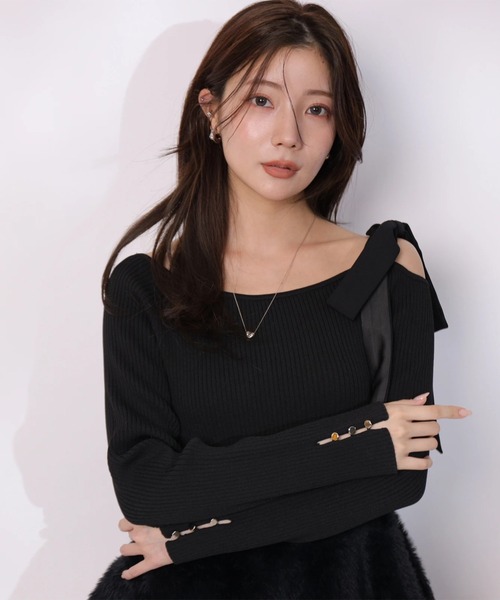 ファーペプラムリボンニット（ニット/セーター）｜Apuweiser-riche