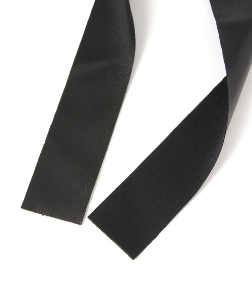 LAKOLE（ラコレ）の「レザー調ロングリボンヘアゴム / 607770（ヘアゴム・レディース・ブラック/ボルドー/ダークブラウン・FREE）」の7枚目の写真