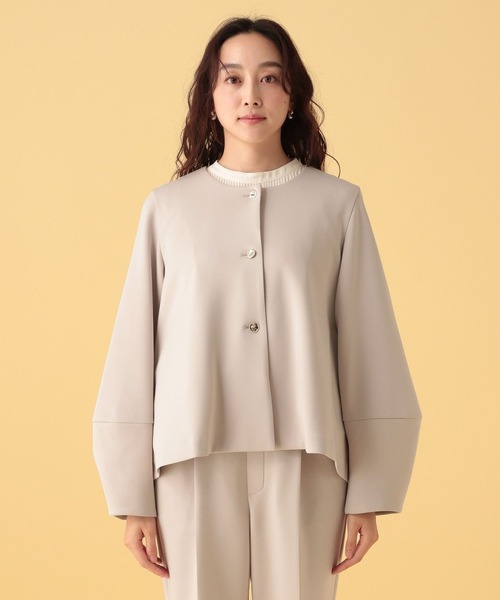 Elura（エルーラ）の「≪入卒/セレモニー/通勤≫ダンボールソデコンジャケット/602140（ノーカラージャケット・レディース・グレイッシュベージュ/ネイビー・FREE）」の9枚目の写真