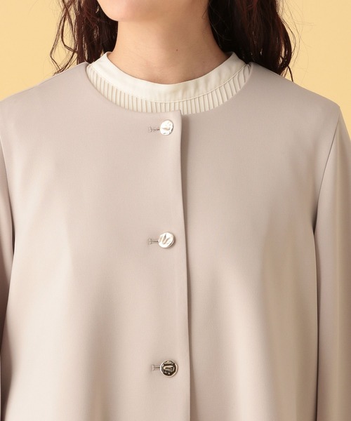 Elura（エルーラ）の「≪入卒/セレモニー/通勤≫ダンボールソデコンジャケット/602140（ノーカラージャケット・レディース・グレイッシュベージュ/ネイビー・FREE）」の12枚目の写真