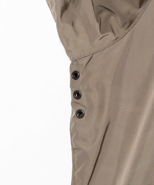 Barbour(バブアー)の「【別注】Barbour / TRANSPORT ポリエステル メモリーツイル ジャケット(ブルゾン・メンズ・ブラック/カーキ・34/36/38/42/40)」の9枚目の写真