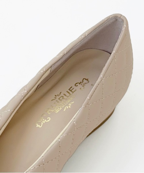 RUIRUE BOUTIQUE(ルイルエブティック)の「ローヒールパンプス 2type | 靴 / ローヒールパンプス / 低ヒールパンプス(パンプス・レディース・ホワイト/ベージュ/ブラック・23cm/23.5cm/24cm/24.5cm)」の13枚目の写真