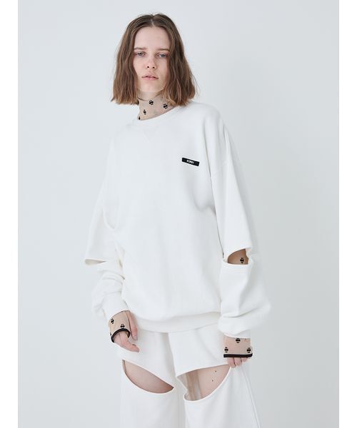 SORIN（ソリン　）の「Slit Design Oversized Sweat Top/スリットデザインオーバーサイズスウェットトップ（スウェット・レディース・ブラック/ホワイト・38）」の4枚目の写真