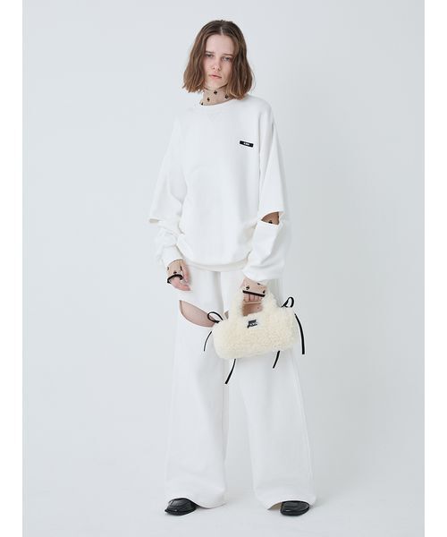 SORIN（ソリン　）の「Slit Design Oversized Sweat Top/スリットデザインオーバーサイズスウェットトップ（スウェット・レディース・ブラック/ホワイト・38）」の7枚目の写真